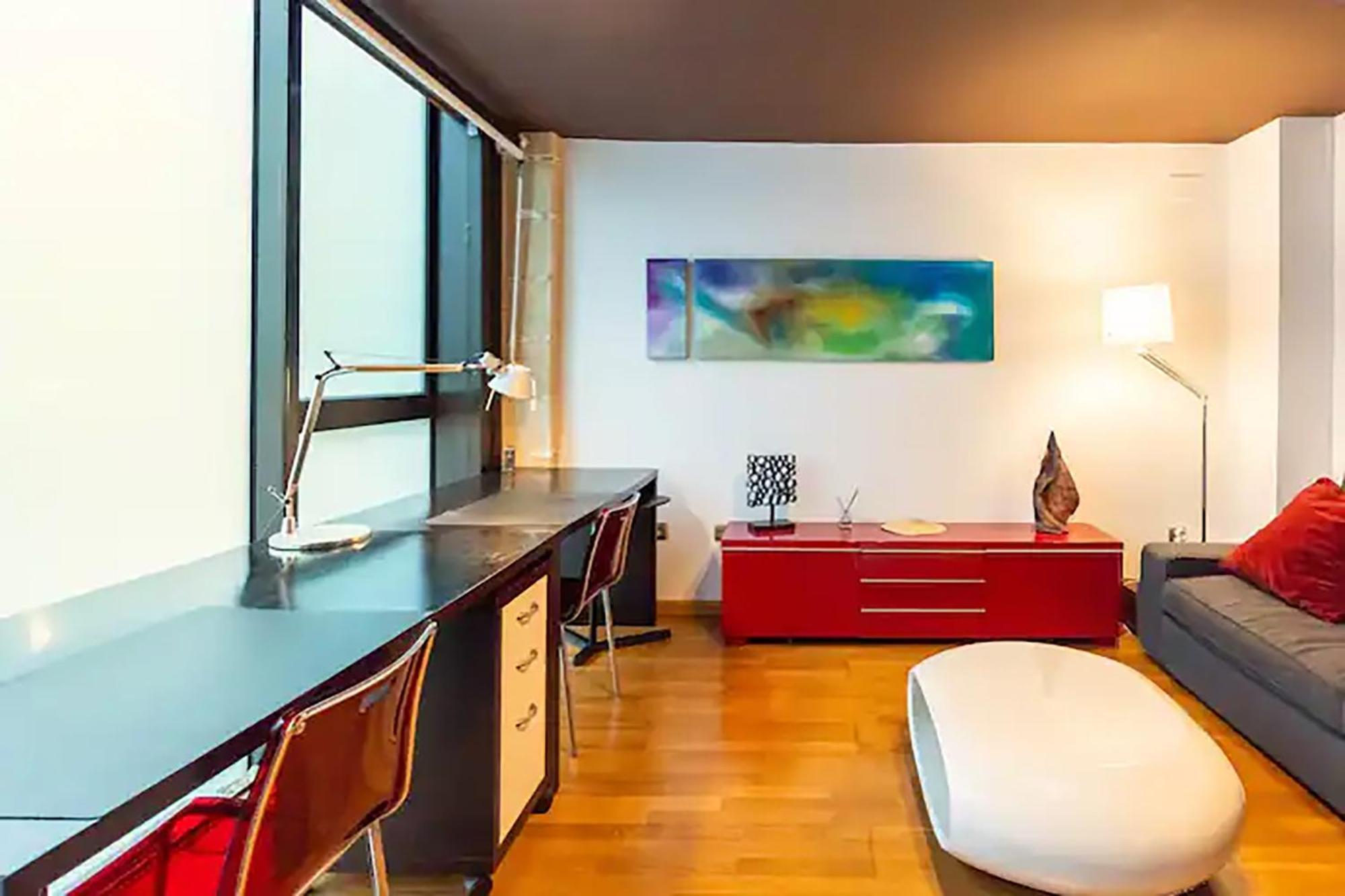 Artqhost Jerez Huge Loft & Free Parking Appartement Jerez de la Frontera Buitenkant foto